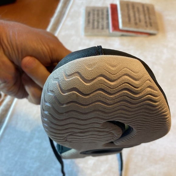 Nike Tennis Naomi Osaka Black and Neon Yellow Tennis Shoes - Picture 12 of 13